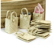 palm leaf mini favor bag 3x2x4 sb12 1 wholesale sinamay packaging 0
