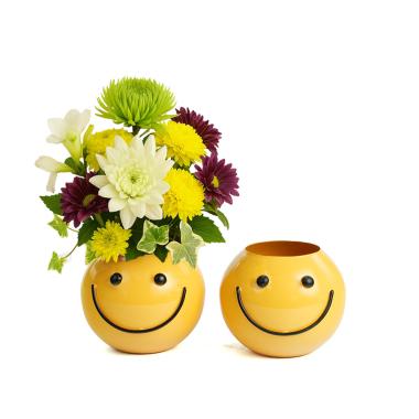 solid iron bowl smiley face golden yellow by207 1 wholesale metal